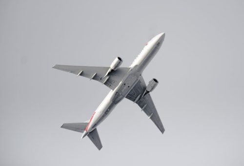 American Airlines shakes up leadership as CEO faces pressure to close profit gap