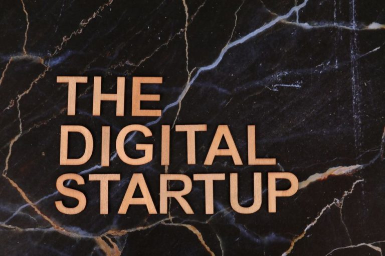 Real estate accelerator program supporting technology startups in the property sector