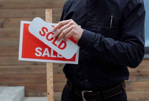 Saudi Arabia Clarifies Property Transaction Tax Rules for International Buyers